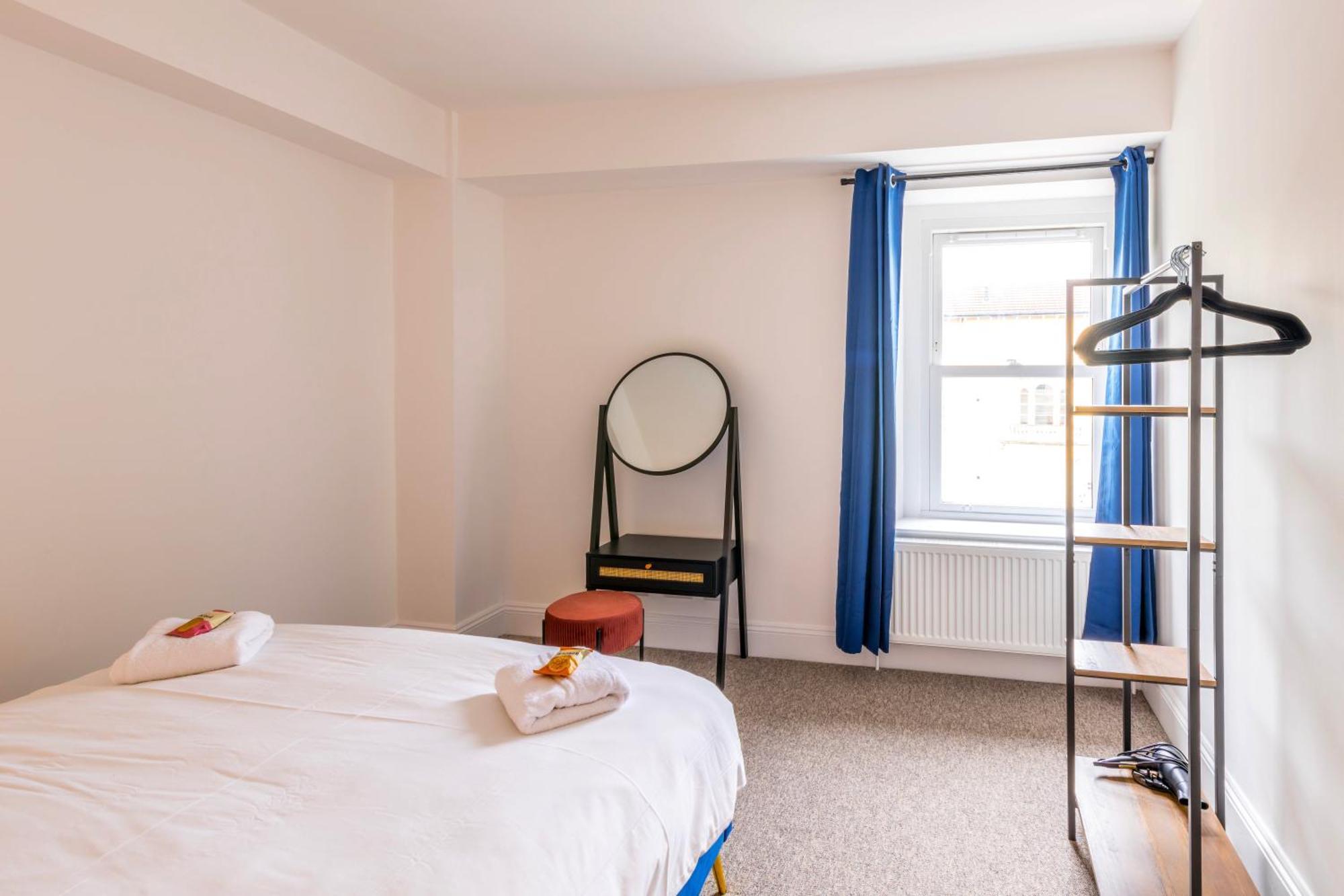 Skyfall With Free Parking For Families & Business By Prescott Apartments Bristol Exterior foto